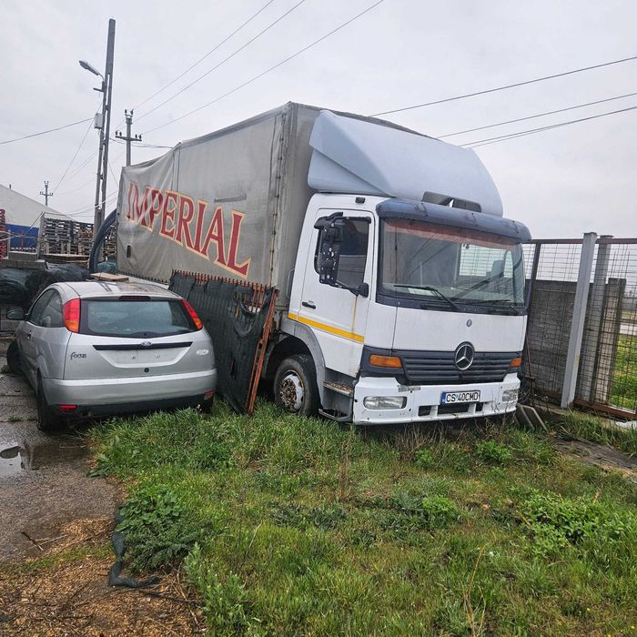 Vand camion Mercedes