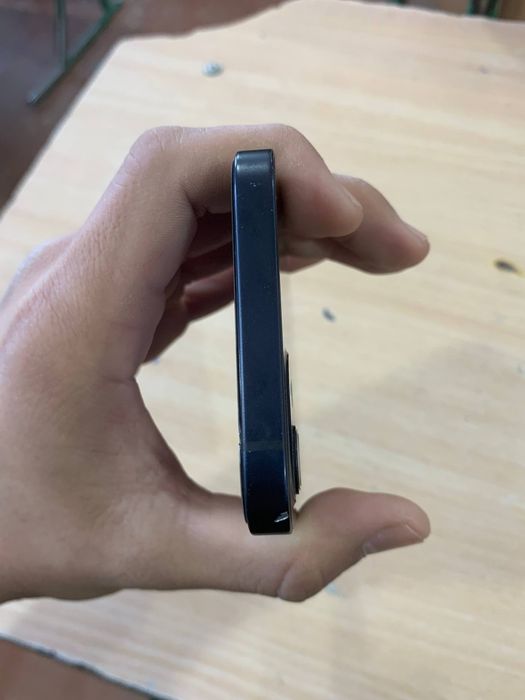 iPhone 12 holati ideal