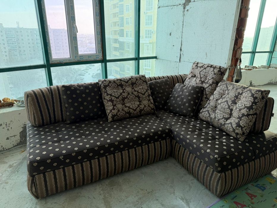 Диван хорошом состояние