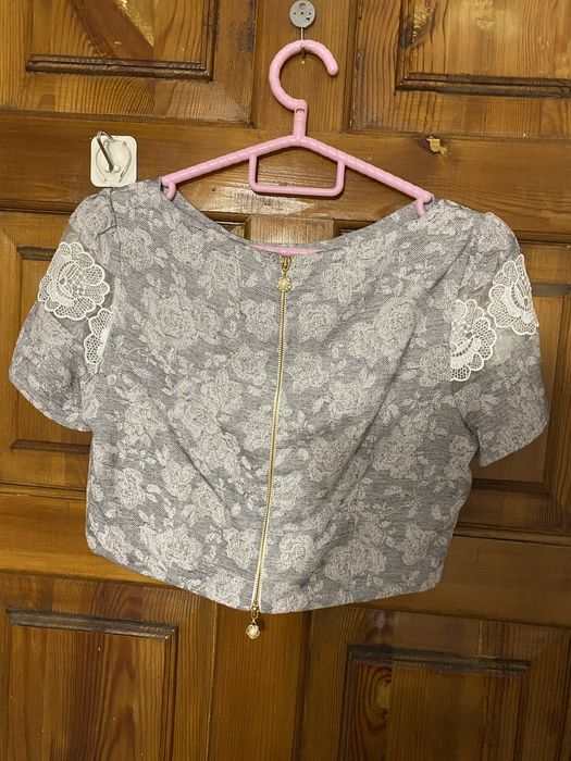 Продам шикарный костюм