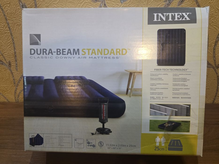 Надувной матрас с двумя подушкой