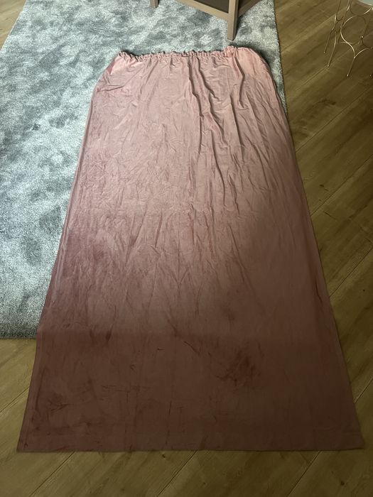 Draperie culoarea roz
