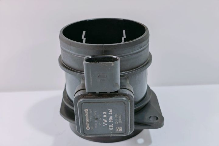 Debitmetru   Aer 03L906461 Seat Ibiza a 4-a generatie (facelift) 6J s