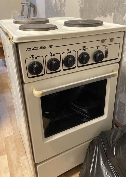Отдам электроплиту
