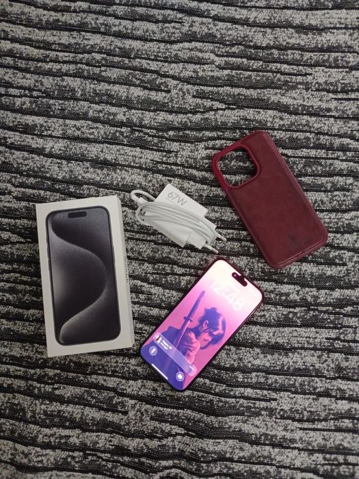 Продам iPhone 15 Pro