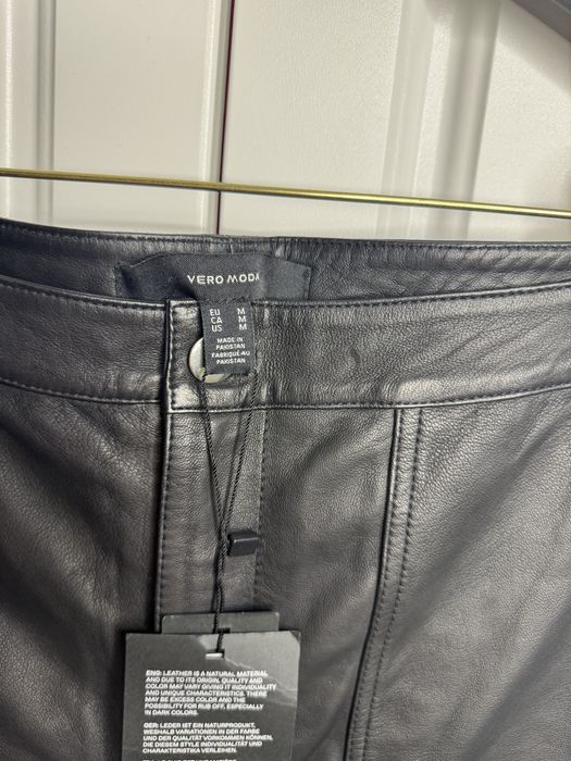 Pantaloni cargo piele naturala Vero Moda