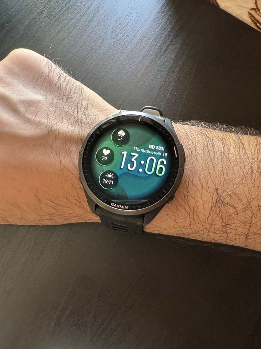 Смарт часы Garmin Forerunner 965