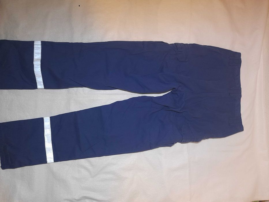 Pantaloni salopeta lucru