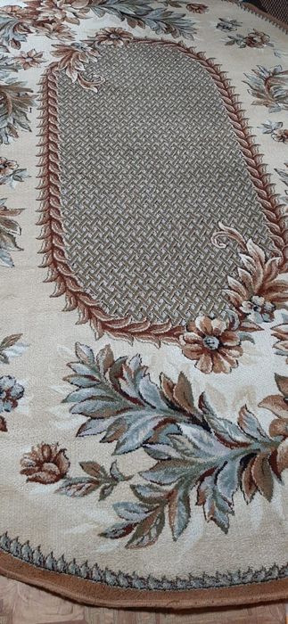 Продам ковры в отличном состоянии