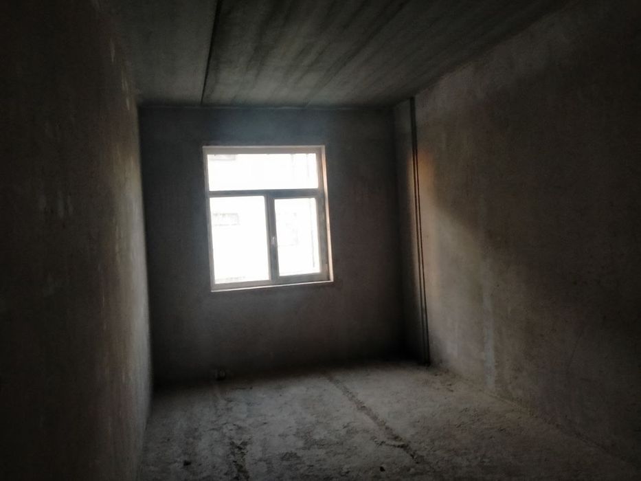 Когон шахар 2 хонали уй сотилади 76м2