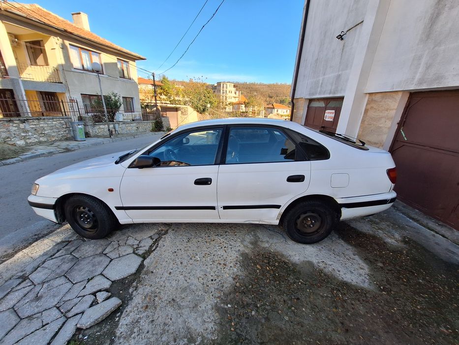 Toyota Carina Тойота Карина 1.6 16 v efi