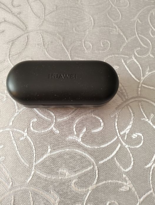 Беспроводные наушники HUAWEI