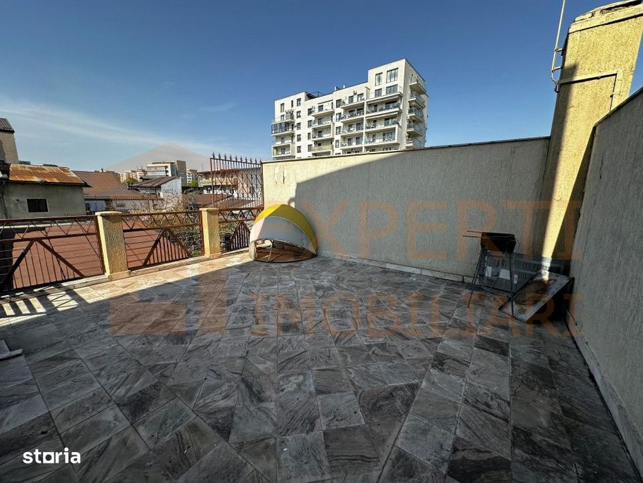 Oportunitate investitie – Casa 8 camere 13 Septembrie - Panduri