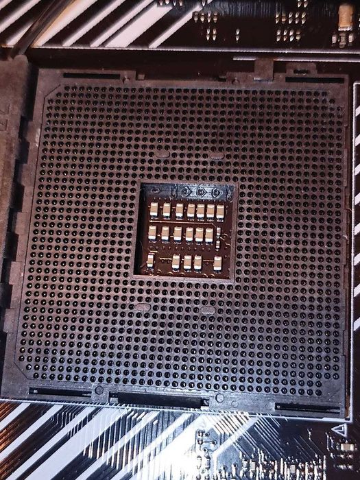 Продам мастерскую плату ASUS AM4