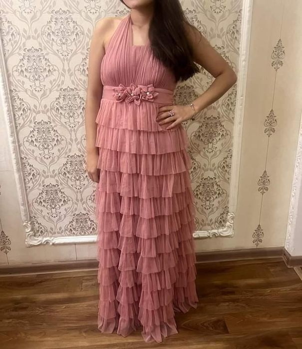 Вечерние платье. 44 размер. Б/у