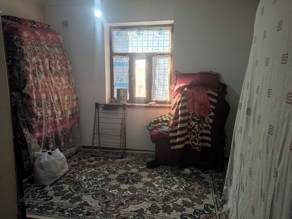 Uy sotigladi 4 xonali