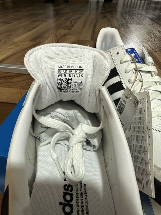 Adidas Samoa номер 43 1/3