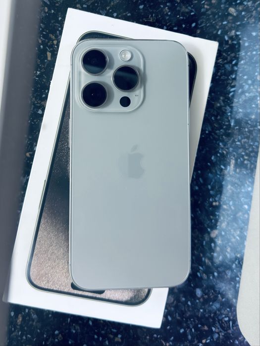 Iphone 15 pro 256гб