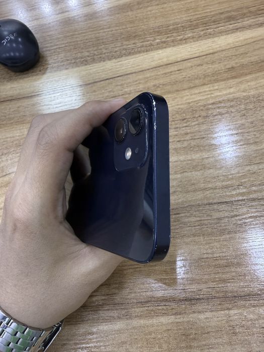 iPhone 12 sotiladi