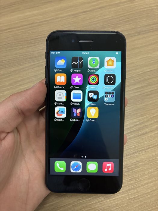iPhone SE 2, черный, 64гб