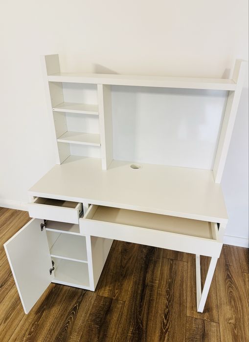 Birou alb Ikea Micke