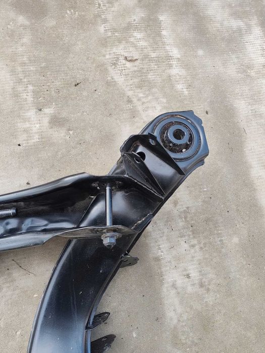 Подсилен оригинален Заден мост Mercedes C класа (W204)