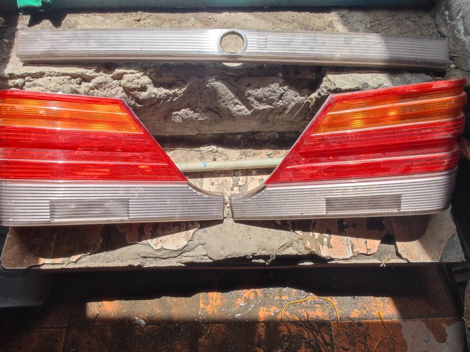 W140 задние фонари оригинал