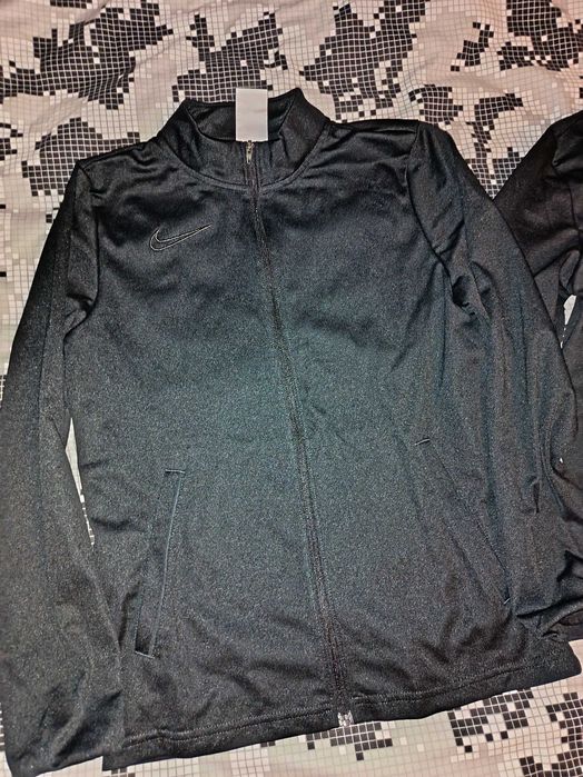 Спортен комплект Nike деца L