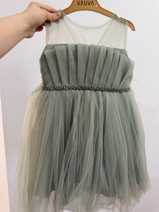 Нарядное платье , 3-4 года