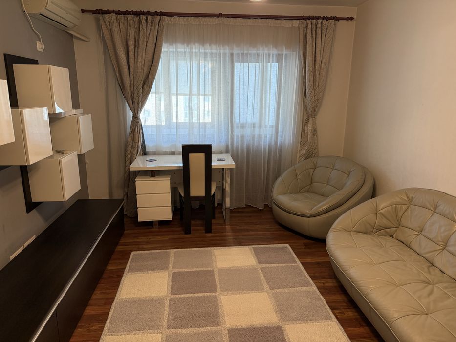 Apartament 4 camere de inchiriat Ultracentral Palas
