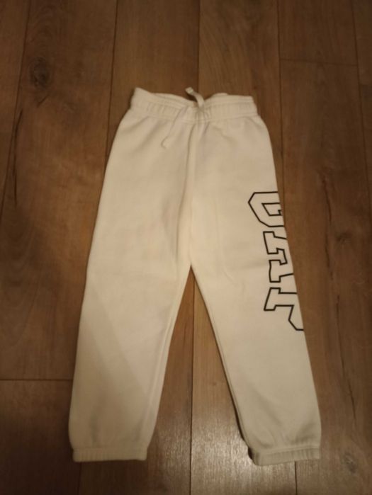 Pantaloni GAP 4 ani