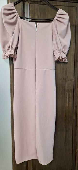 Rochie roz pudră