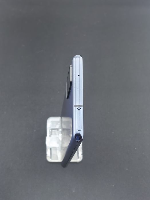 Samsung Galaxy S20 FE  128 GB ID-xnh790
