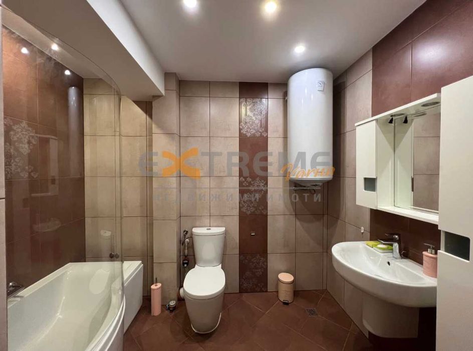 Дава се под наем Офис в Варна, Лятно кино Тракия - 151 кв.м за 637.5 € - Снимка #8