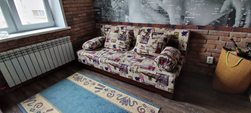 Диван удобный комфортный