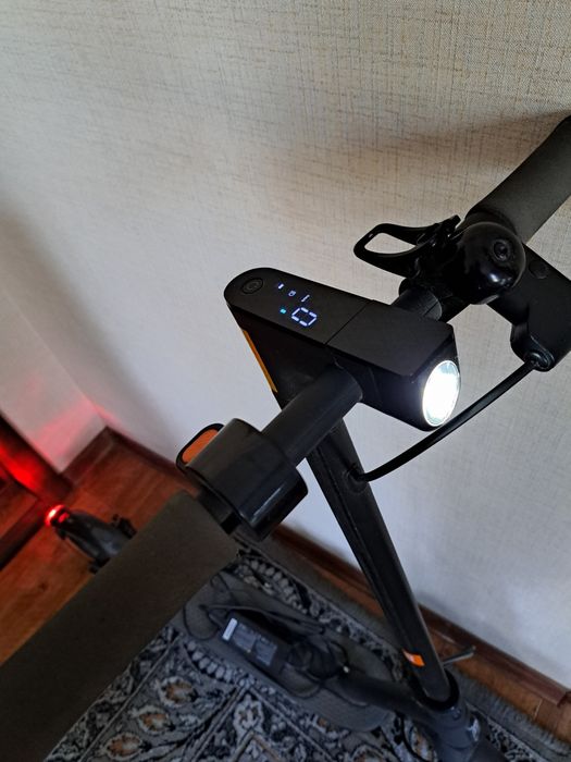 Самокат Xiaomi Mi Electric Scooter