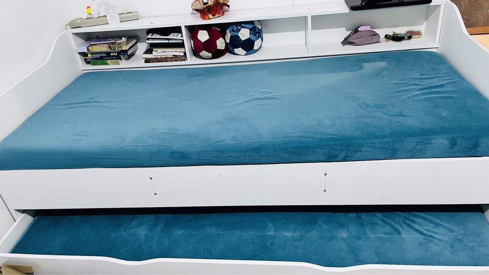 Продам кровать двухместный