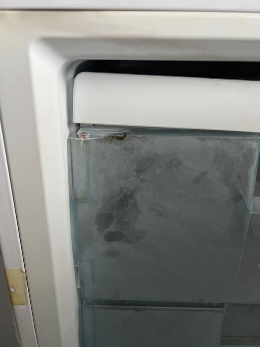 Фризер beko с шест чекмеджета