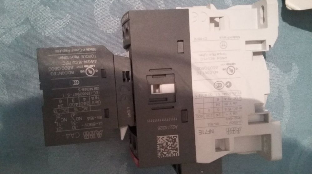 Contactor ABB - 240V, 25 A, cod NF71E