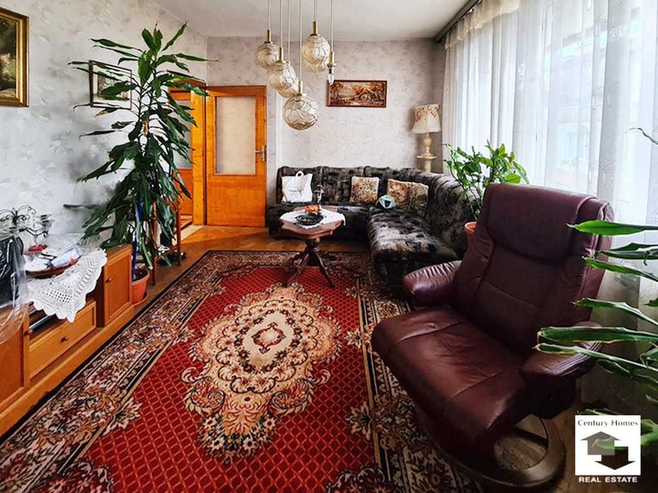 Продава се Четиристаен апартамент в Велико Търново, Център - 110 кв.м за 1814 €/кв.м - Снимка #5