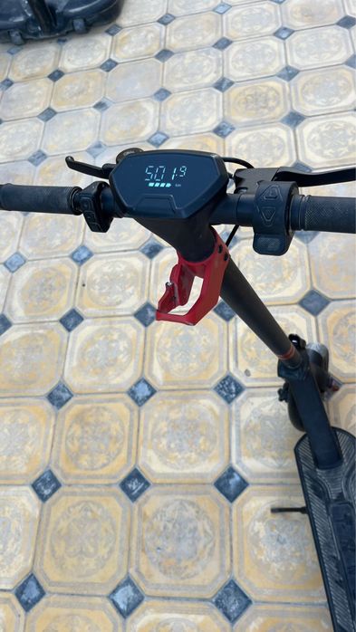 Самокат электронный