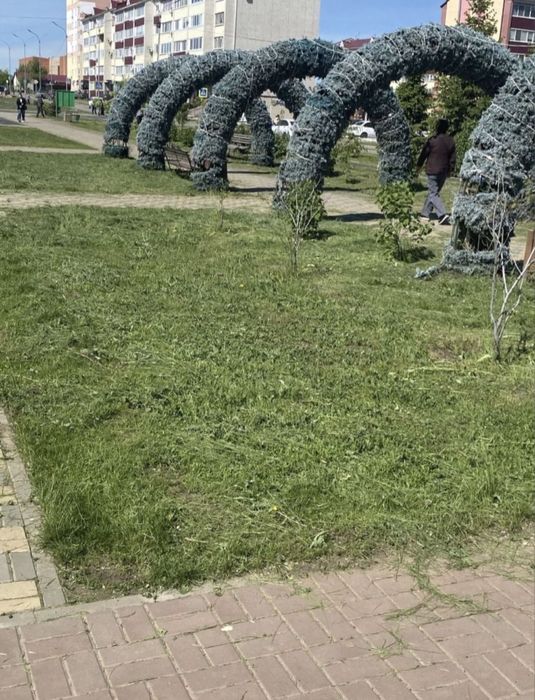 Шөп шабу тримермен/ Кошения травы тримером