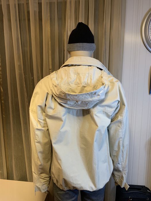 Geacă Lacoste, originala 54-56 cu fes original Lacoste