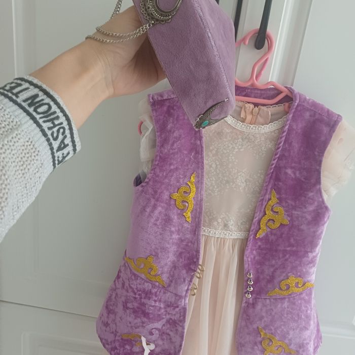 жакет тақиясымен кажекей