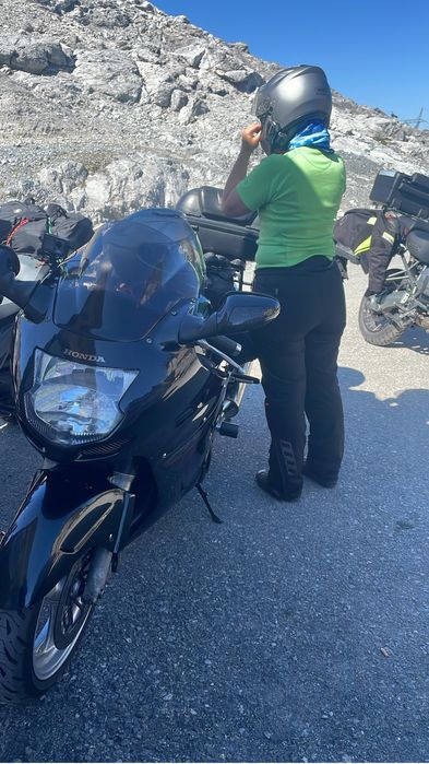 Vand urgent Honda CBR 1100 XX Super Blackbird