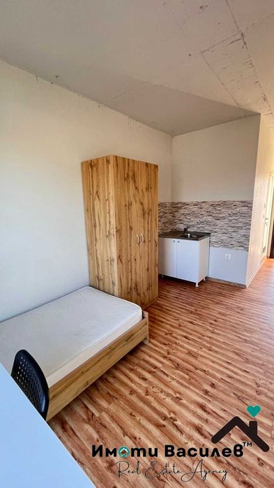 Дава се под наем Двустаен апартамент в София, Център - 40 кв.м за 303.96 € - Снимка #4