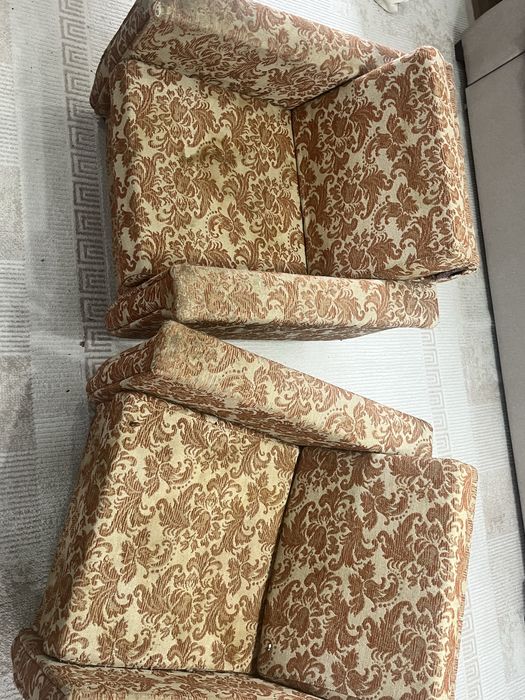 Продам два кресла