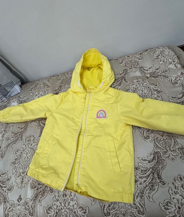 Детская куртка  девочке