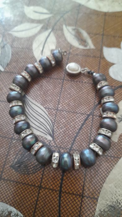 Серебро наборы разные .продам 5тыс