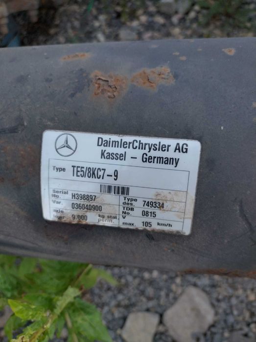 axa mercedes semiremorca